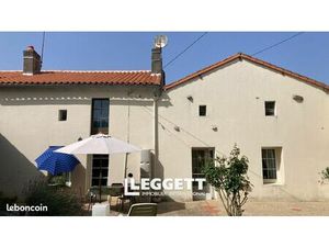 Maison 7 pièces 223 m²