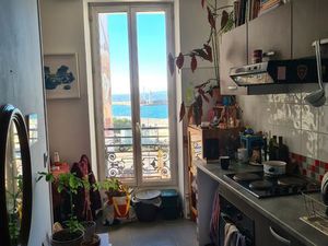 Loue T1 vide vue mer proche Mucem