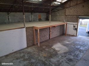 Local de stockage ou garage