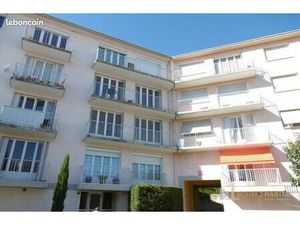 Studio 1 pièce 27 m²