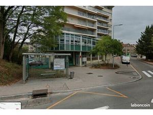 Garage quartier gare