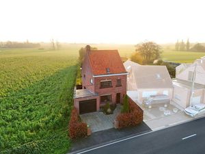 Huis te koop in Langemark met 4 slaapkamers