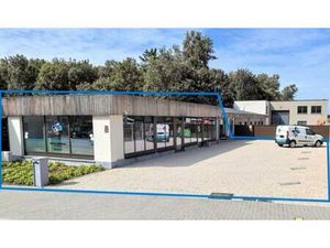 Industrieel gebouw te huur in Wachtebeke