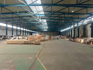 Opslagplaats te huur te ROUX