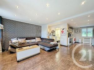 Appartement F3 à vendre - 3 pièces - 67 18 m2 - Grasse - 06 - PROVENCE-ALPES-COTE-D-AZUR