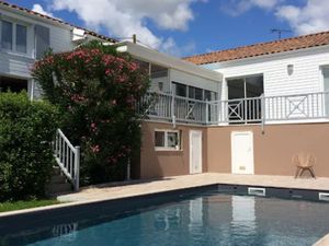 Vente maison 5 pièces 160 m² à Tonnay-Charente (17430)  372 750 €