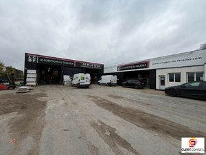 Location Local commercial 1 000m² SOTTEVILLE LES ROUEN 76300