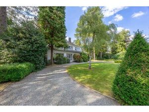 Huis te koop in Oud-Turnhout met 4 slaapkamers