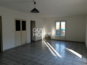 À louer  maison de 81 m²  3 pièces à CARPENTRAS (84200).