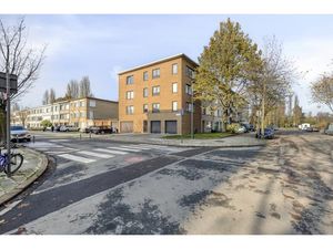 Appartement te koop in Merksem met 6 slaapkamers