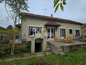 Maison Briarres Sur Essonne 6 pièce(s) 124.46 m2