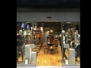 LOCAL COMMERCIAL A LOUER