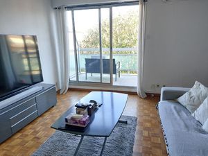 TOULON-CLARET LES LICES Appartement dernier étage avec ter