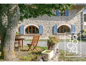 Vente ferme 6 pièces 292.31 m² à Saint-Pons (04400)  1 100 000 €