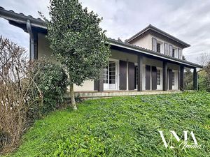 Vente maison 8 pièces 188 m² Sainte-Foy-l'Argentière (69610)