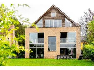 Villa à vendre avec garage et terrasse   Beersel (VBD61330)