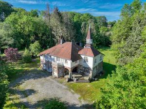 Manoir de caractère à Marche – Projet unique