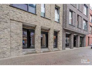 Casco commerce local situé au centre de Halle