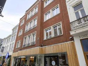 Immeuble d'investissement avec un bâtiment commercial et 2 A