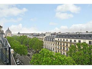 STUDIO EN PARFAIT ÉTAT VUE SACRÉ-COEUR ET BALCONS