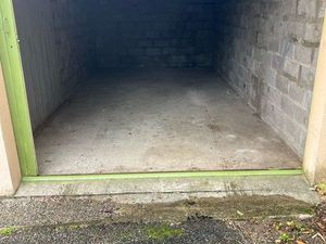 Garage à louer