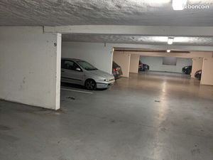 Parking sécurisé en sous-sol