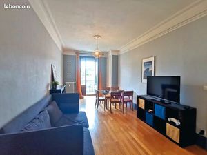 T3 75m² meublé centre  parking privé  1080 /mois chauffage inclus