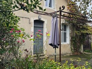 Maison 1930 meublée - quartier Touffenet - 100 m2 - jardin 600 m2