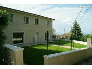 Maison 80 m² – Jardin – Garage – 2 places de parkings – Nature & Calme