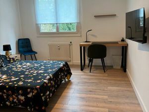 ? Chambre Meublée Haut de Gamme – ANNECY (Avenue de Genève) – 20-30 ans