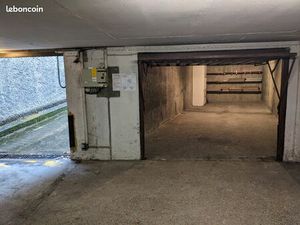 Garage double 38 m² – Lyon Villette