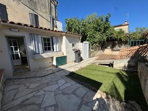 Vente appartement 2 pièces 54 m² Toulon (83100)