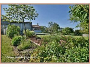 Vente Longère et corps de ferme à Mortagne-sur-Sèvre (85290) : à vendre / 201m² Mortagne-s