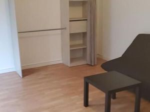 Location appartement 1 pièce 23 m² à Pontoise (95000)