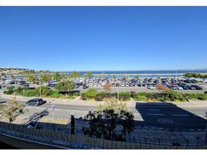 MARTIGUES: QUARTIER JONQUIERE APPARTEMENT T3 VUE SUR L'ETANG