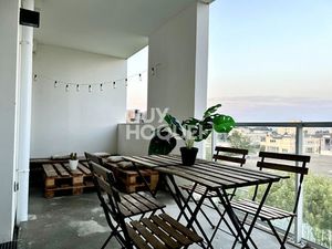 T2 récent avec grand balcon