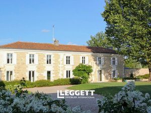 Maison 25 pièce(s)  ANGOULÊME