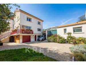 Vente Maison à La Rochelle (17000) : à vendre / 248m² La Rochelle