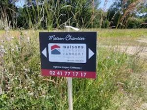 Vente terrain 518 m² à Brissac-Quincé (49320)  84 900 €