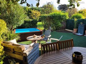 Superbe T3 meublé avec jardin et piscine - Rare à la location