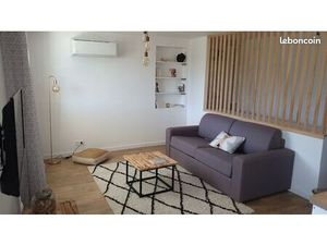 Grand studio meublé