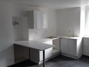 Location  F2  Roche  sur Marne