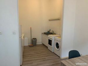 Grand T2- Meublé-39m2-Disponible fin Décembre-Rue piétonne