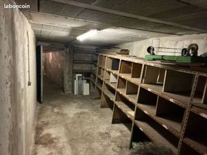 GRANDE CAVE / RÉSERVE DE STOCKAGEà louer