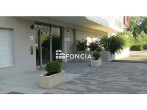 2 PIECES 43 m2 -TERRASSE-PARKING EN SOUS SOL