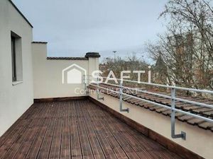 Esprit loft industriel au dessus des toits