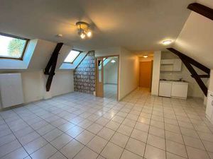 Location Appartement 2 pièces à Ernée (53500) : à louer 2 pièces / 43m² Ernée