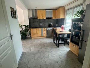 Loue maison mitoyenne F3