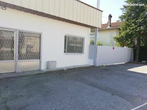 Local atelier avec ou sans bureau