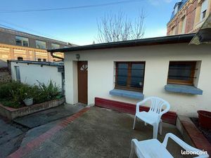 Studio 1 pièce 14 m²